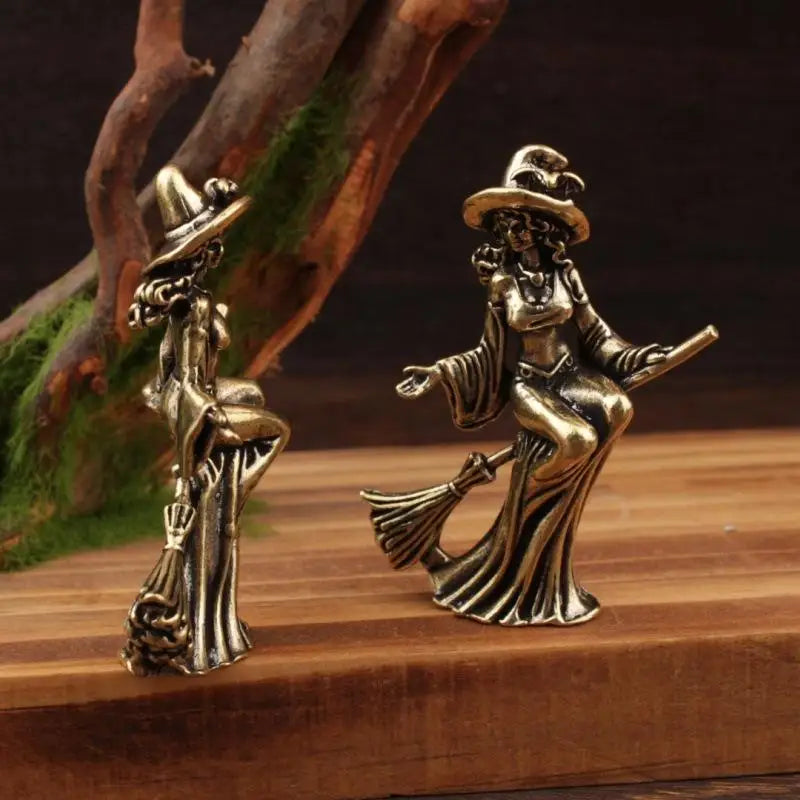 1 Piece Of Living Room/entrance Hall Decoration, Moon-shaped Ornament, Home Decor Item